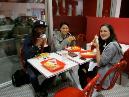TAs, Elaine and Lulu having dinner with Oyejare.