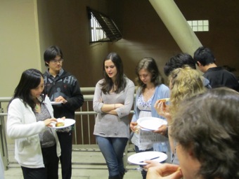 Teaching fellow Lulu initiates a conversation with Dr. Pei Yun Lee.